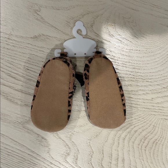 NEW RISING SHINE LEOPARD FLATS W TASSLE 9-12MONTHS - Picture 3 of 4